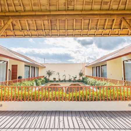 Ellisani Bali Apartment Canggu  Exterior photo