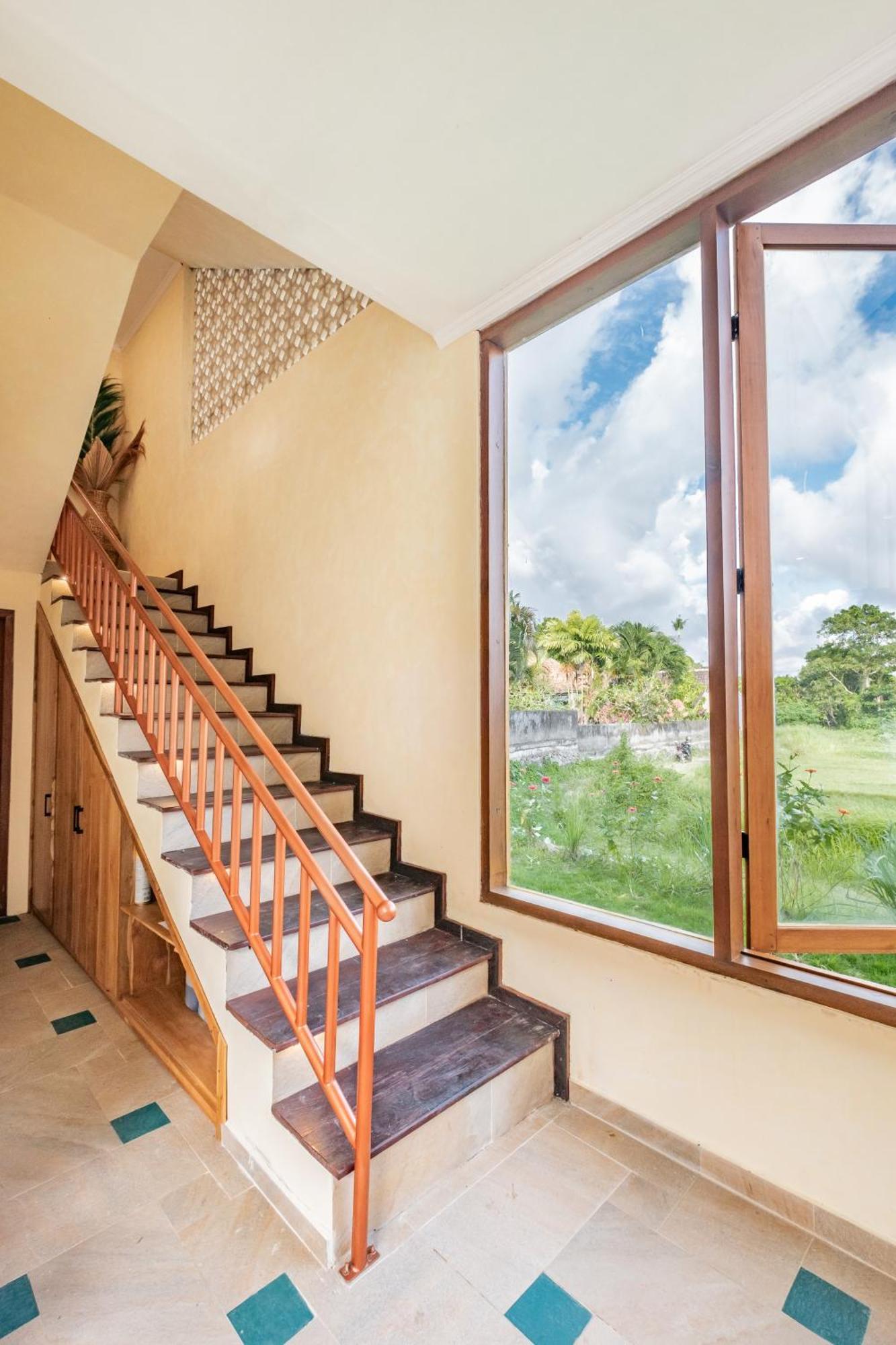 Ellisani Bali Apartment Canggu  Exterior photo